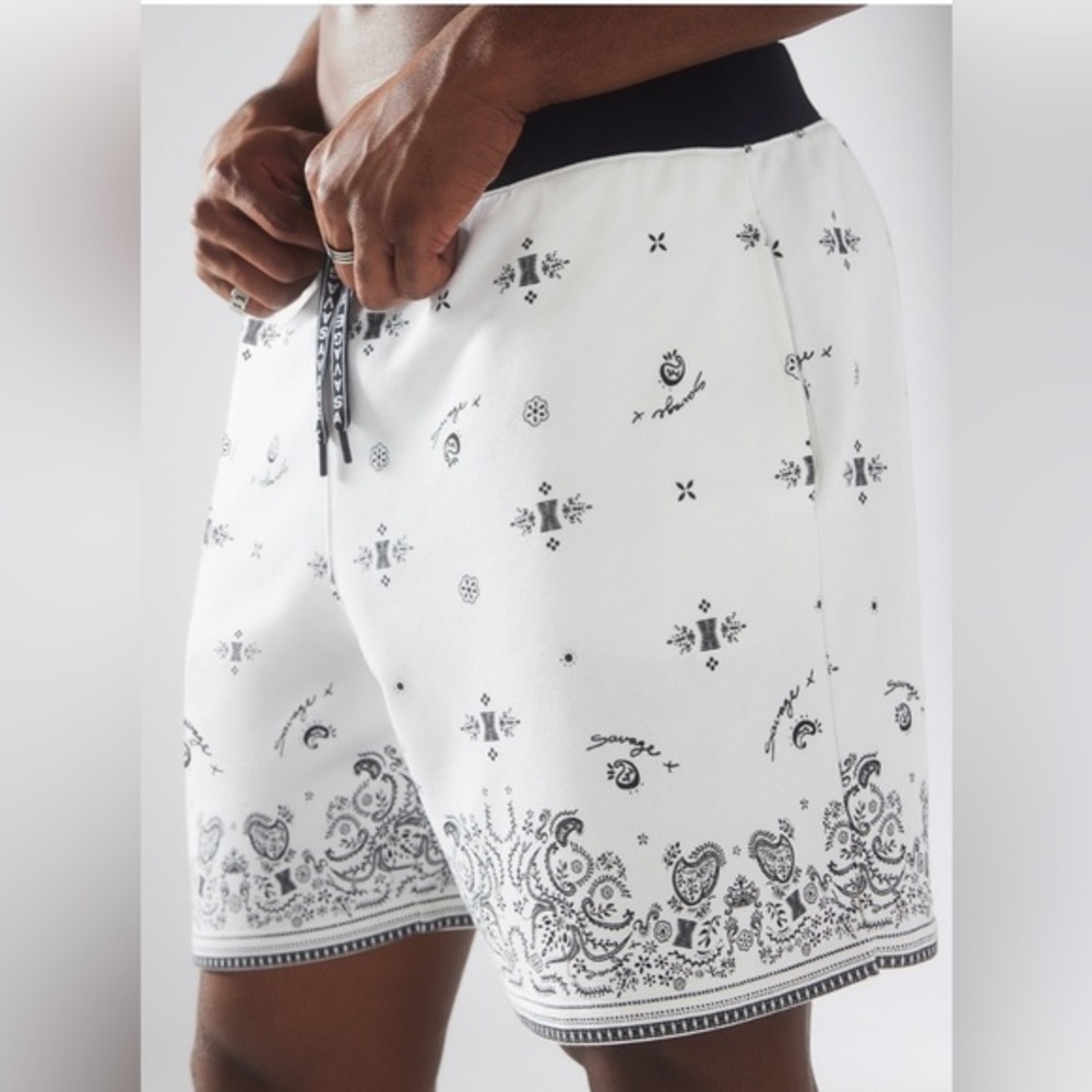 Savage X Fenty Essential Terry Shorts